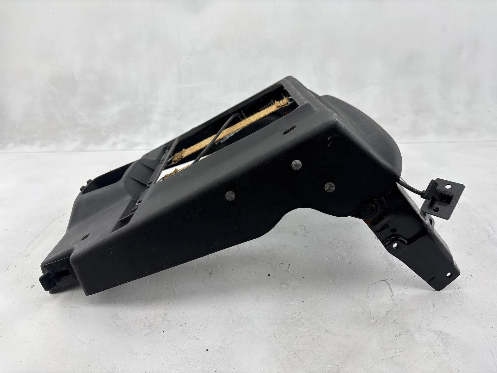 1991 Chevrolet Corvette Front Right Seat Lower Bottom Frame Panel Oem