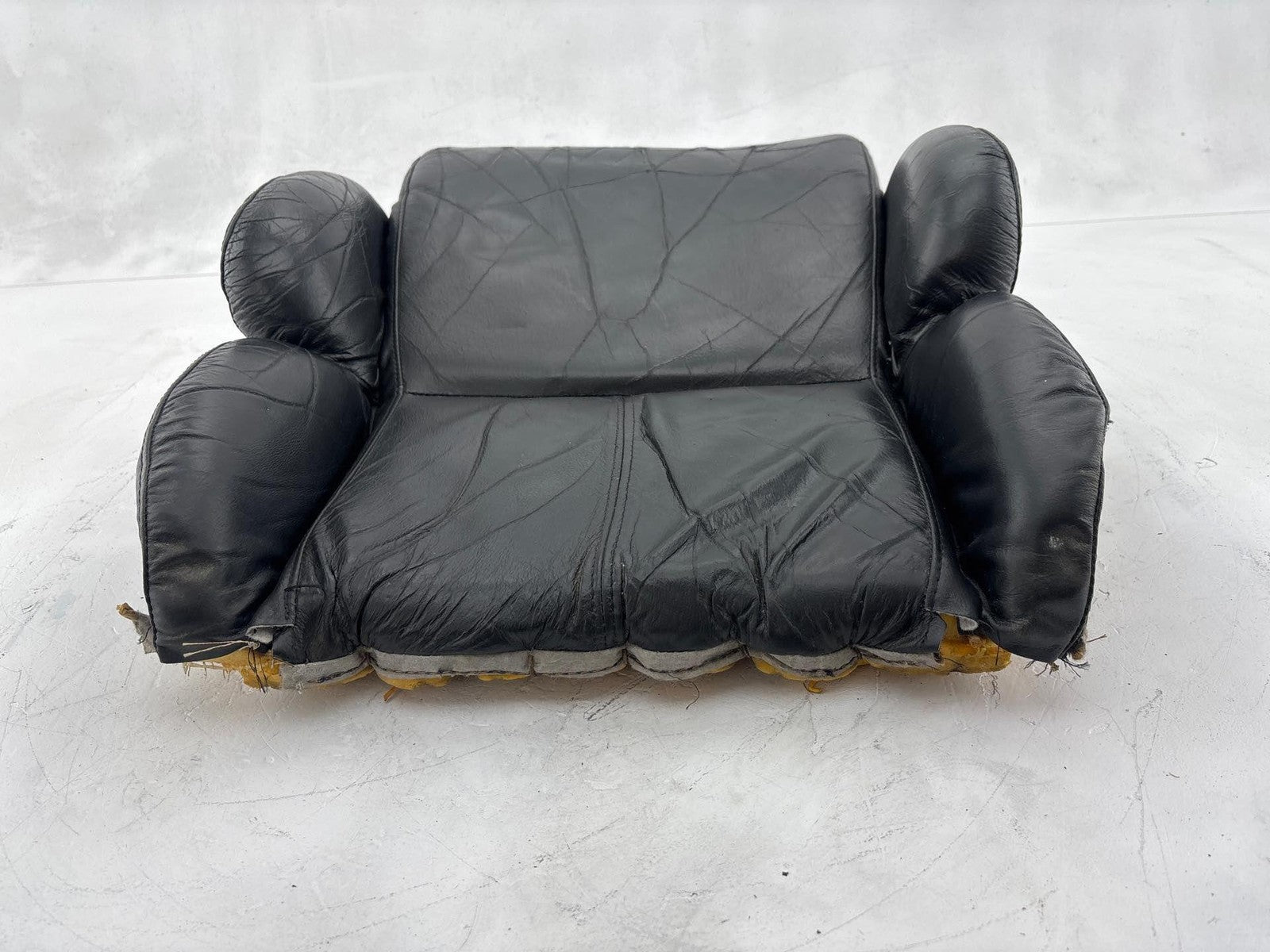 1991 Chevrolet Corvette Front Left Lower Seat Bottom Cushion Oem