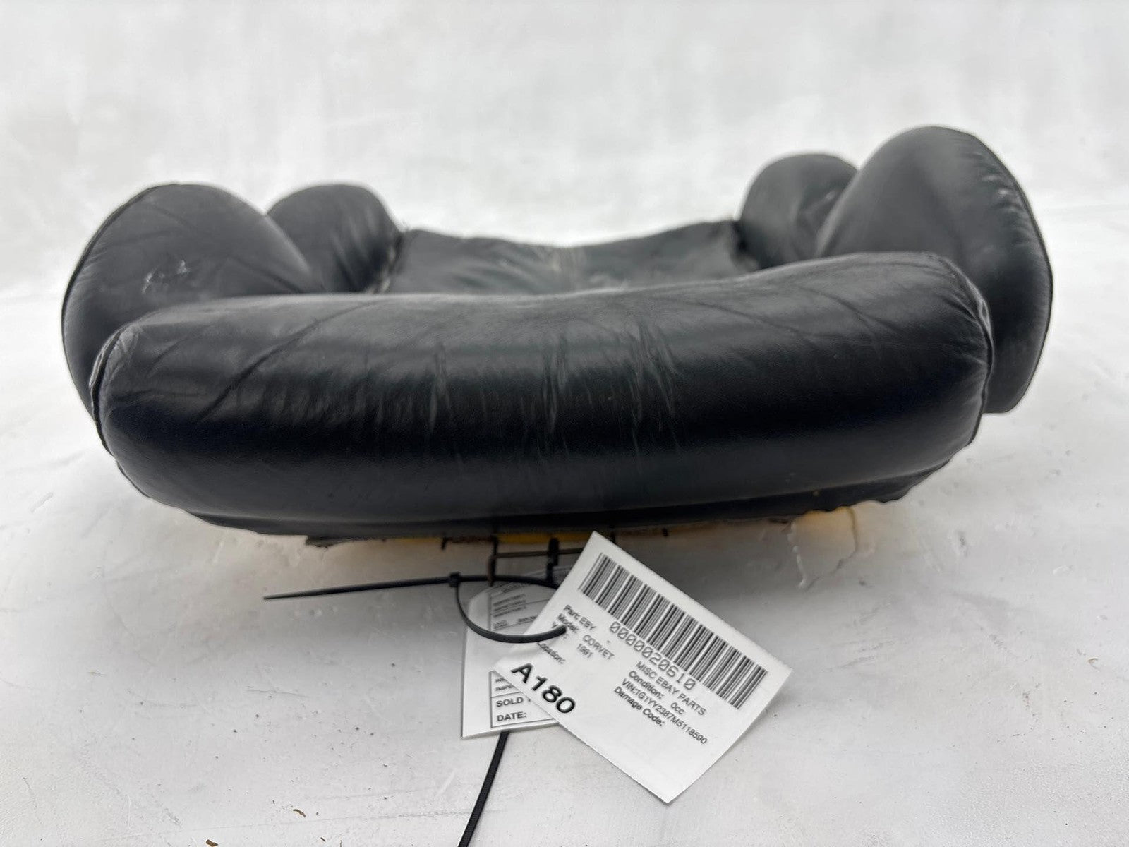 1991 Chevrolet Corvette Front Right Lower Seat Bottom Cushion Oem