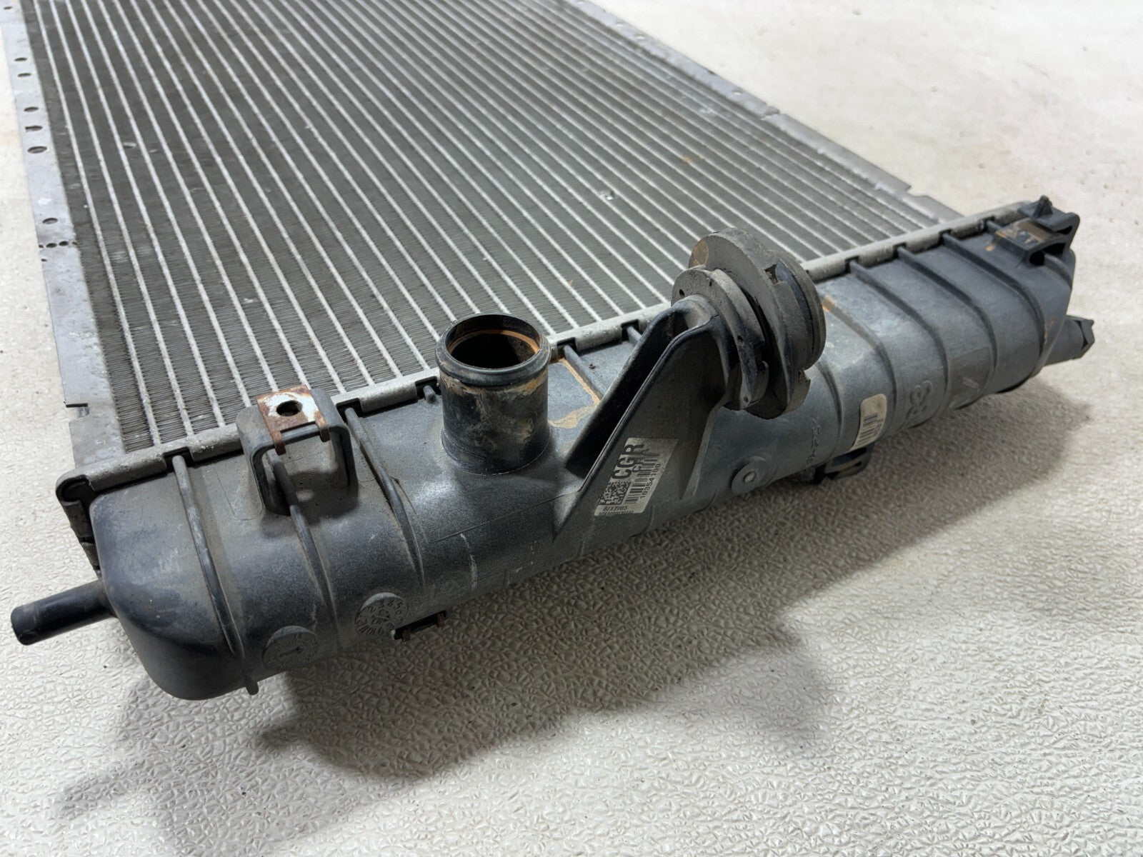 2000-2005 Buick Lesabre/Pontiac Bonneville 3.8L Radiator 89018545 Oem