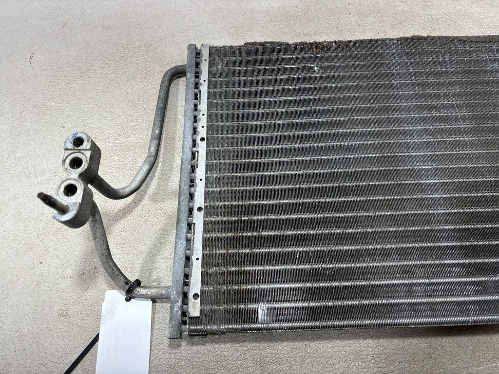 2000-2005 Buick Lesabre Radiator A/C Condenser Air Conditioning Oem