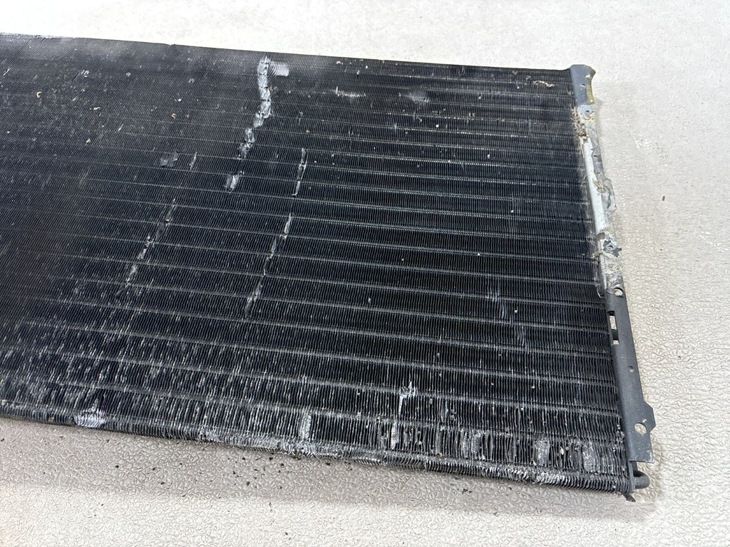 2000-2005 Buick Lesabre Radiator A/C Condenser Air Conditioning Oem