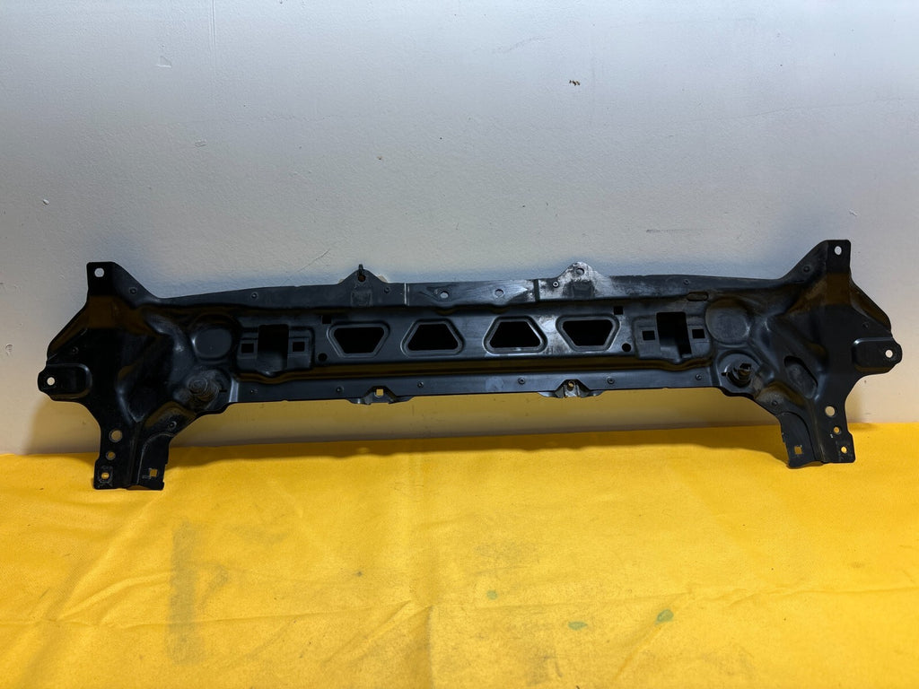 2000 - 2005 BMW 7-Series 745i N62 Front Upper Radiator Support Bar OEM 7022966