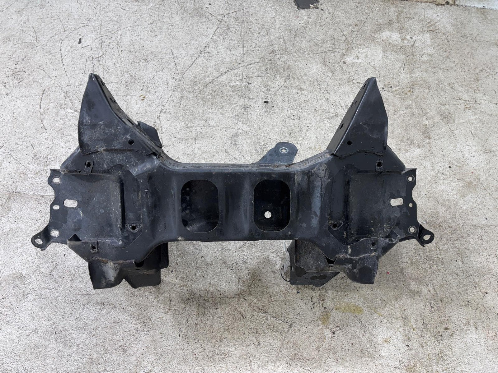 1988-1991 Chevrolet Corvette Front Crossmember Subframe K-Frame Oem