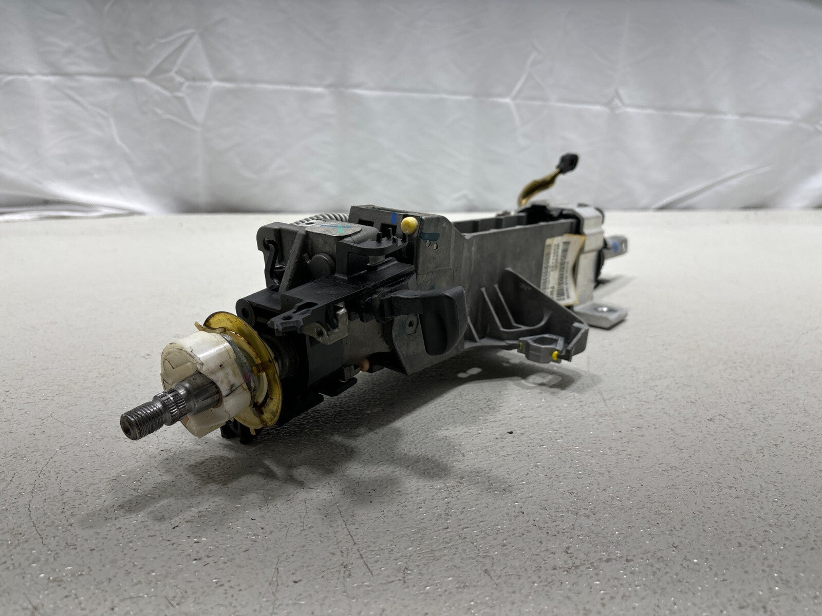 2000-2005 Buick LeSabre Custom Genuine Rack Steering Column Silver OEM 26115003