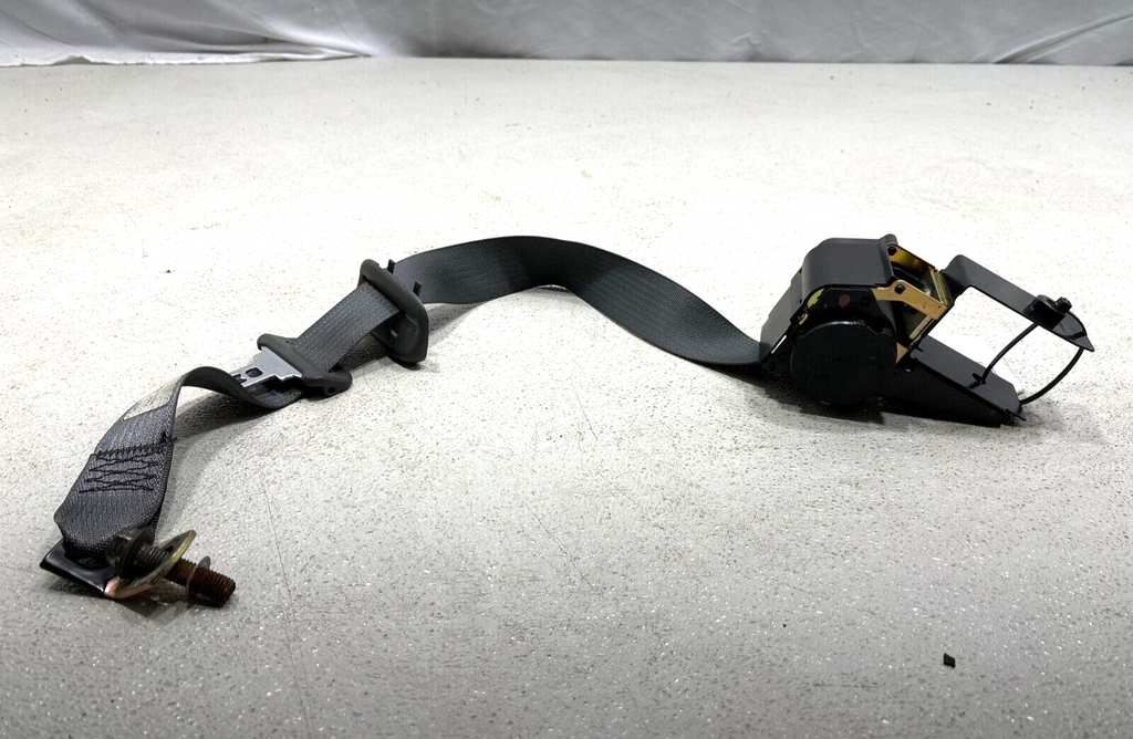 2000-2005 Buick Lesabre Right Passenger Side Seat Belt Oem