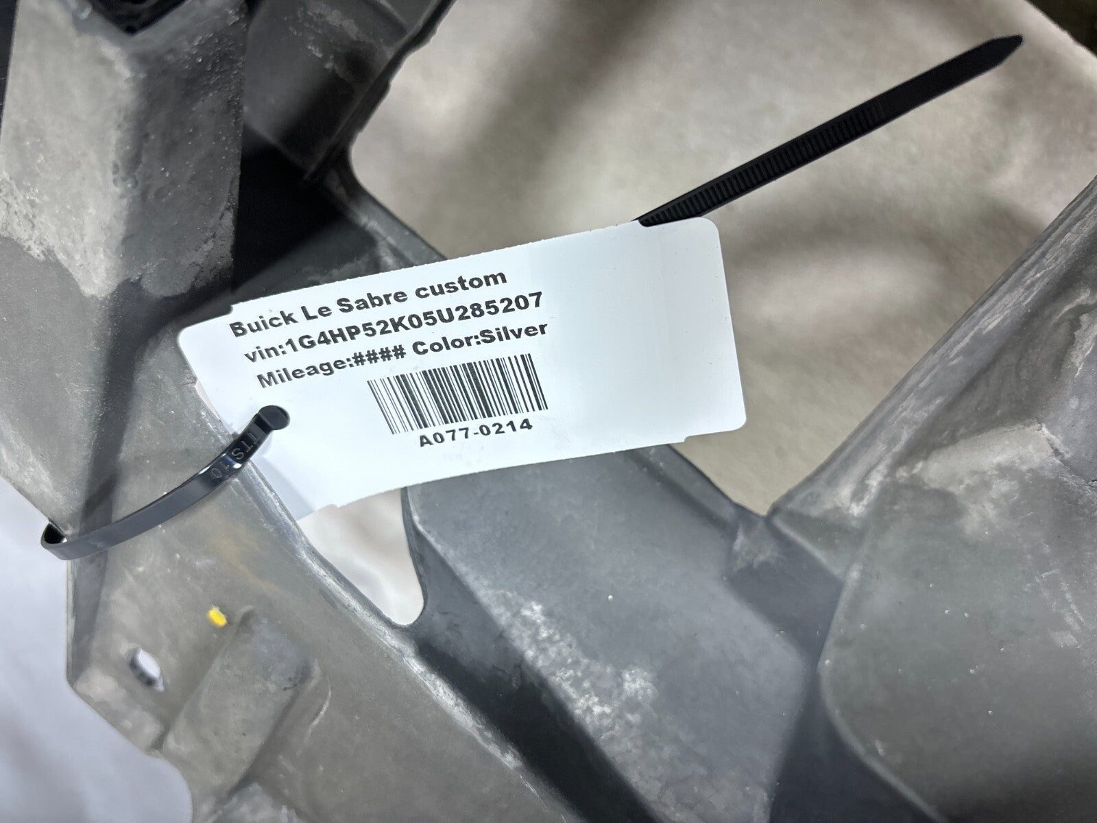 1998 - 2005 Buick Lesabre Custom Genuine Gm Dashboard Instrument Panel 25723897