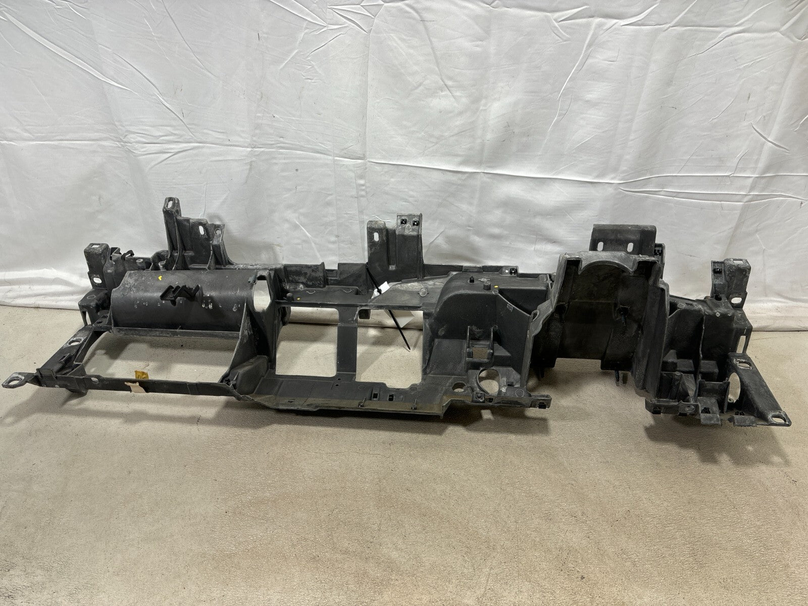 1998 - 2005 Buick Lesabre Custom Genuine Gm Dashboard Instrument Panel 25723897