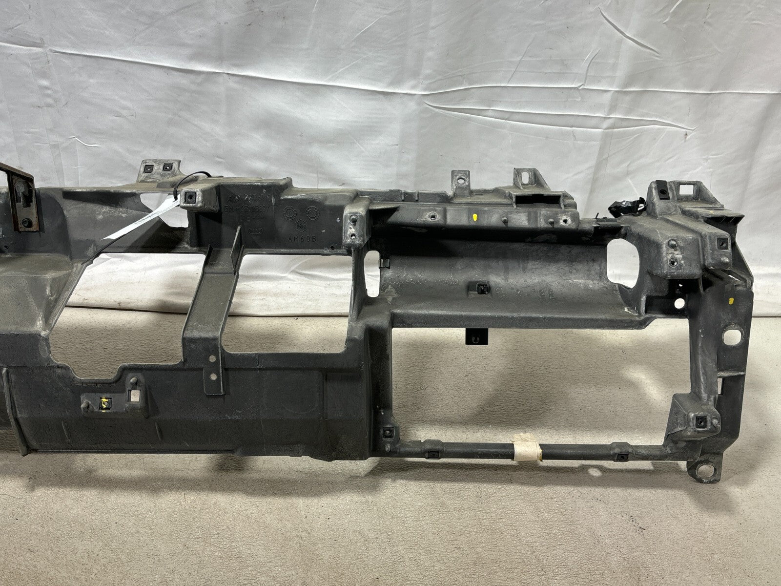 1998 - 2005 Buick Lesabre Custom Genuine Gm Dashboard Instrument Panel 25723897