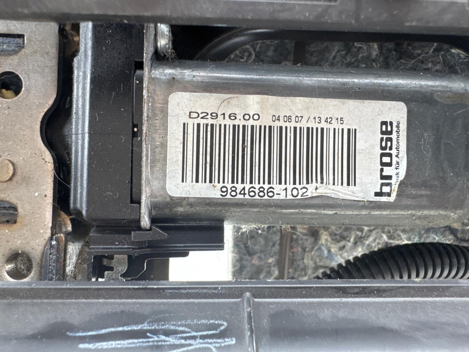 07-09 Jaguar X150 Xk Front Right Seat Track Frame Adjuster Rail W/ Motors Oem