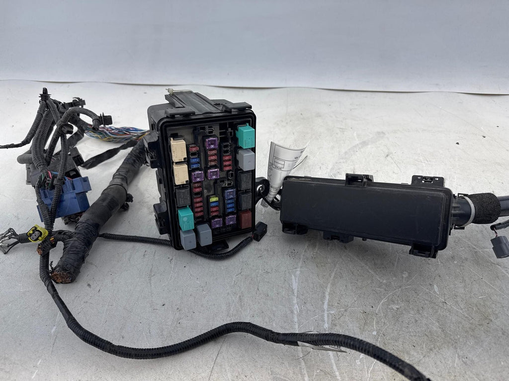 19-24 ACURA RDX AWD SH TECH PACKAGE ENGINE FUSE BOX