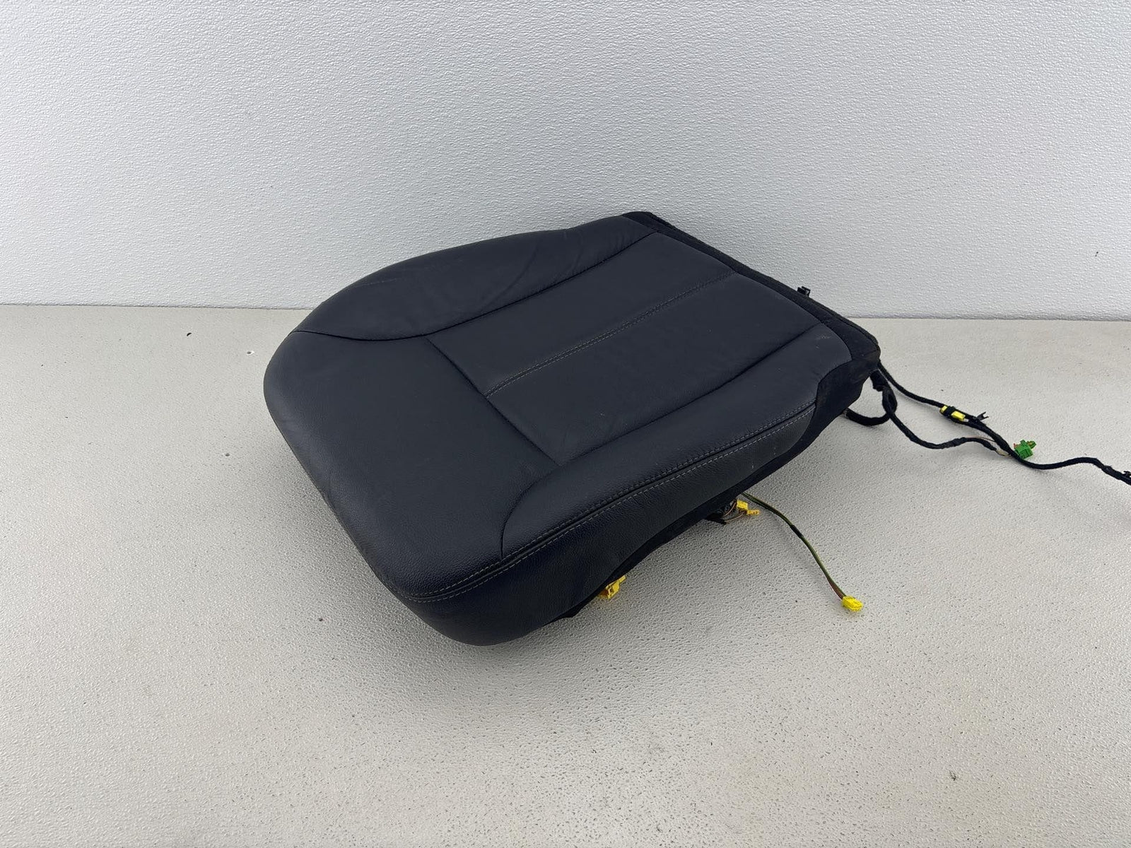 07-12 Mercedes Gl Class Front Right Side Bottom Lower Seat Cushion Oem