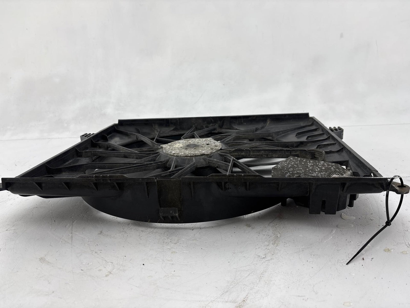 07-12 Mercedes GL450 Radiator Cooling Fan Assembly 1645000093 OEM