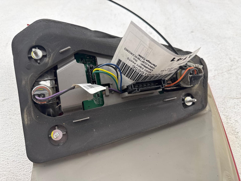 10-12 Mercedes GL450 Rear Left Tail Light Lamp Assembly OEM 1648203564