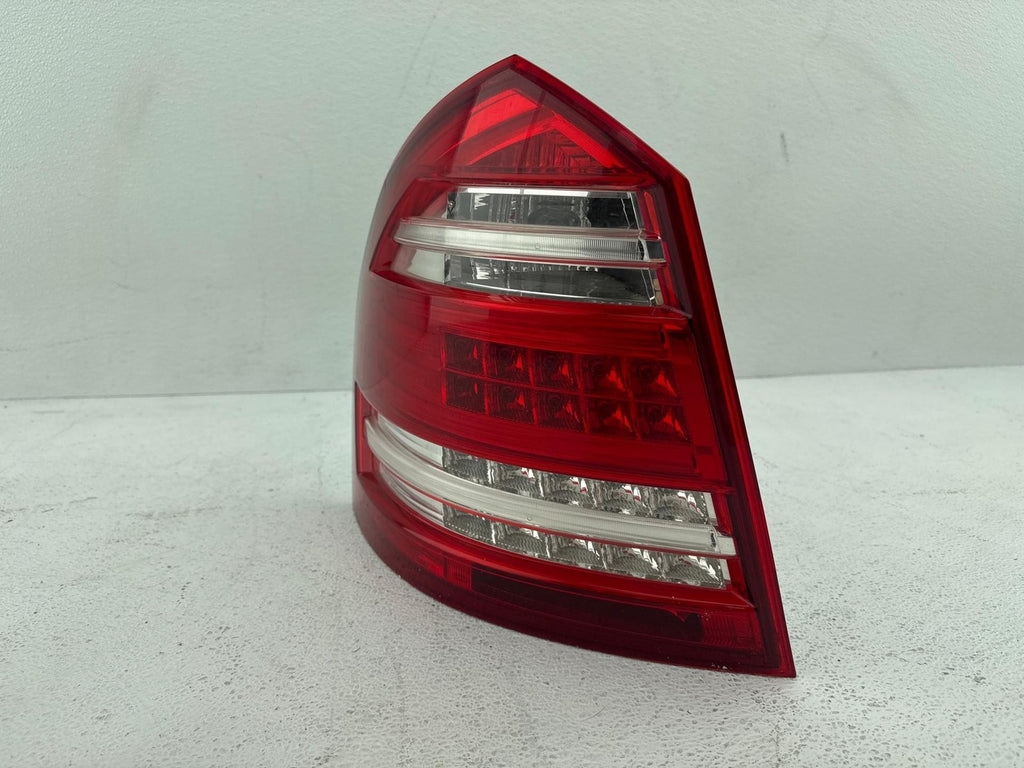 10-12 Mercedes GL450 Rear Left Tail Light Lamp Assembly OEM 1648203564