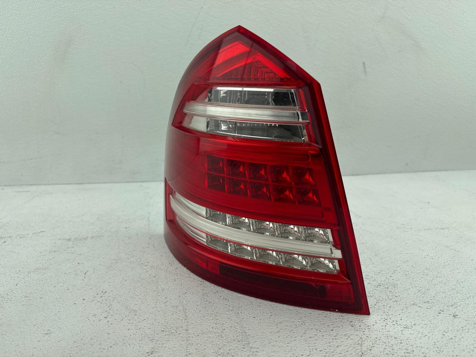 10-12 Mercedes GL450 Rear Left Tail Light Lamp Assembly OEM 1648203564