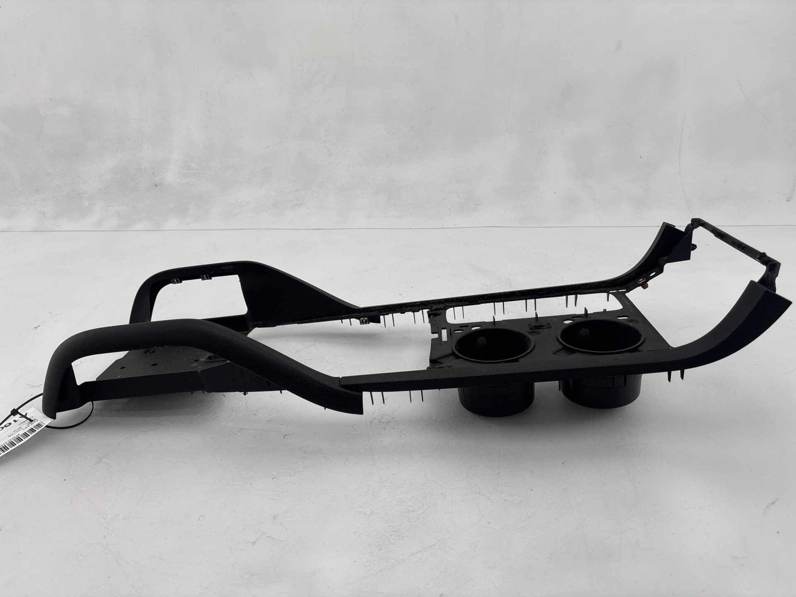 09-12 Chevrolet Traverse Center Console Bezel Trim Panel W/ Cup Holder Oem