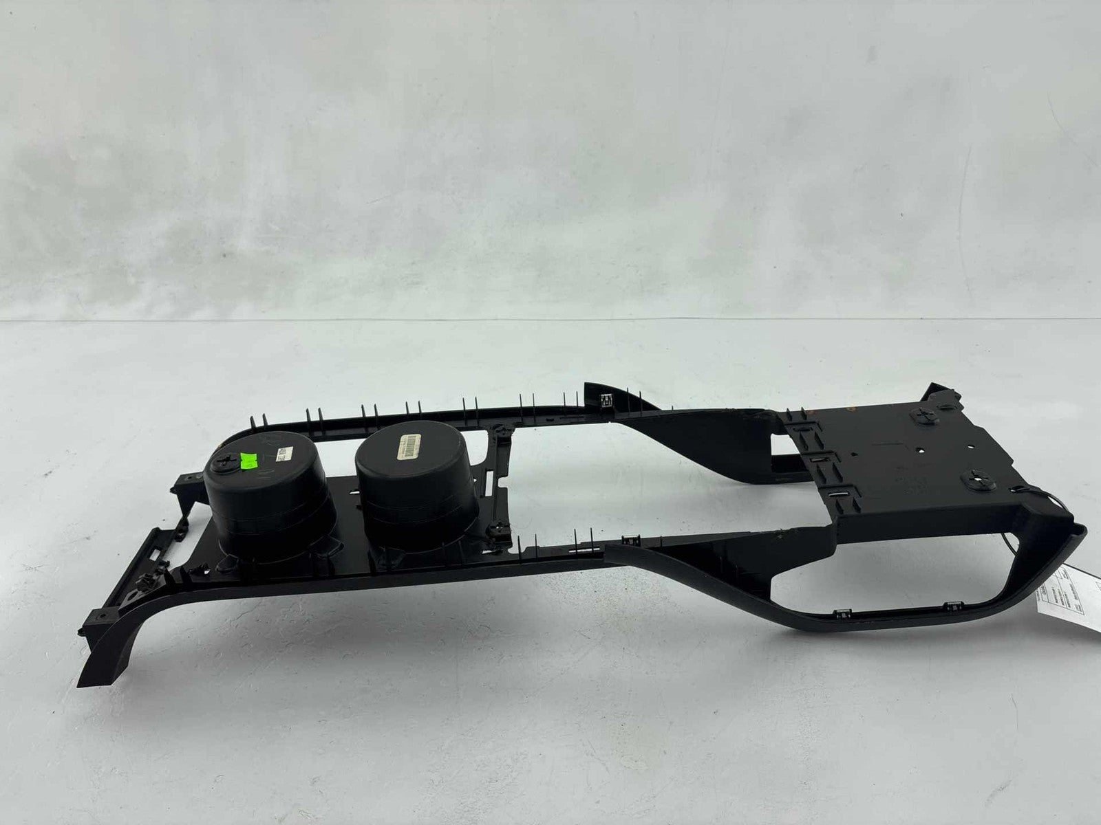 09-12 Chevrolet Traverse Center Console Bezel Trim Panel W/ Cup Holder Oem