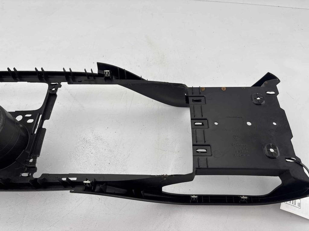 09-12 Chevrolet Traverse Center Console Bezel Trim Panel W/ Cup Holder Oem