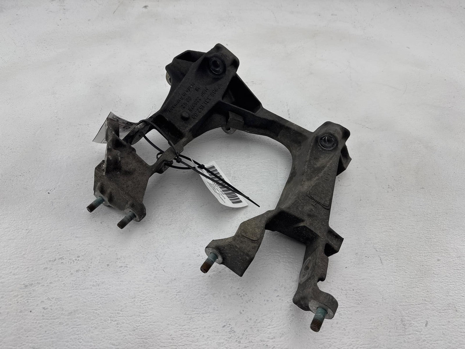 1997-2004 Porsche Boxster Rear Right Subframe Crossmember Frame Mount OEM