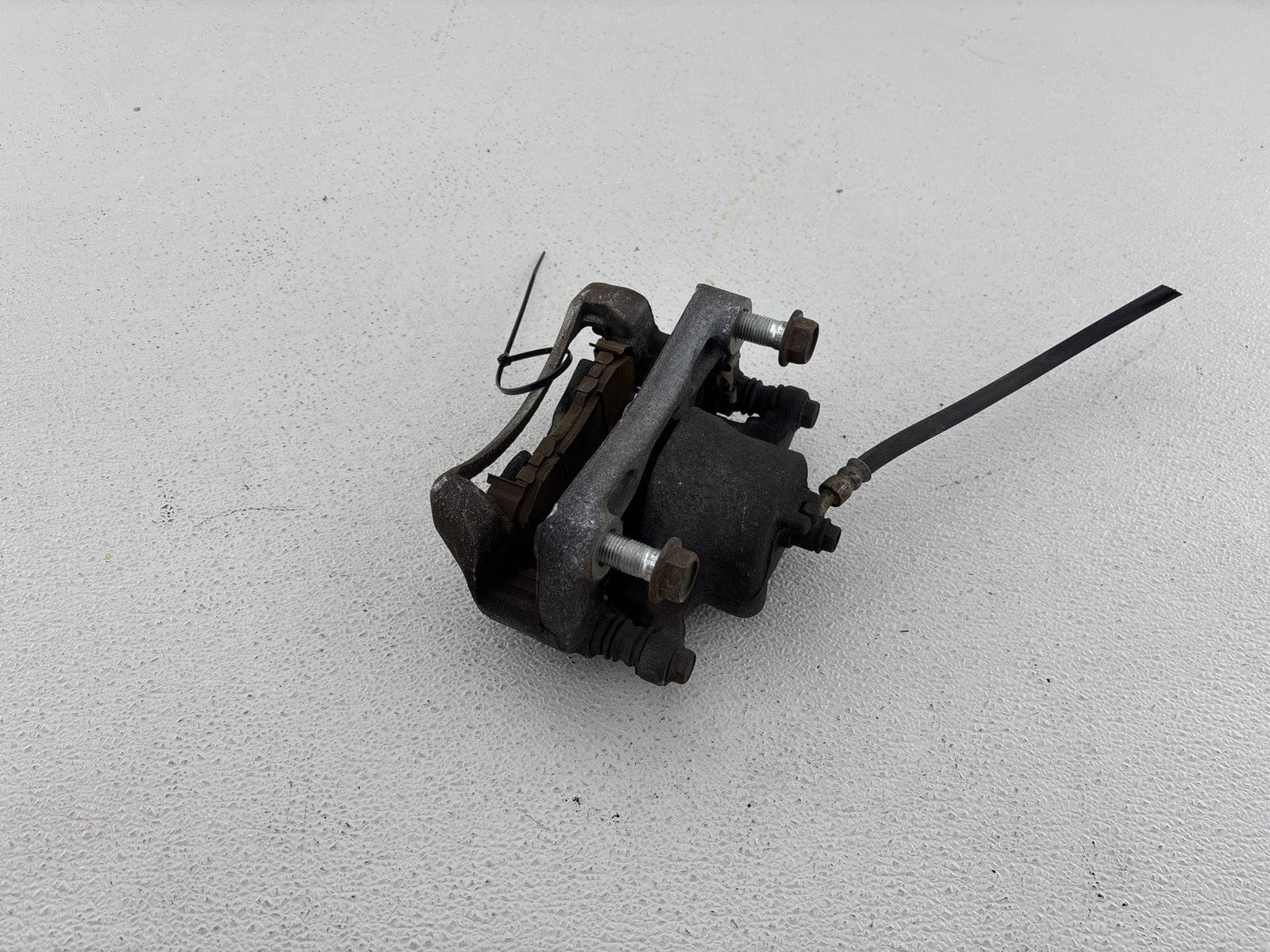 13-19 Nissan Sentra Sr 1.8L Driver Left Front Caliper Assembly