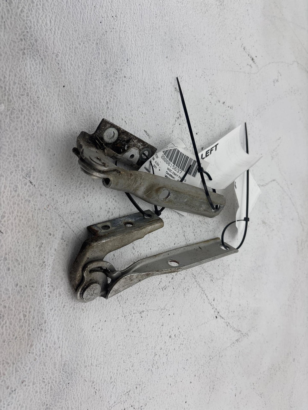 2000-2002 Audi S4/A4 Hood Hinges Driver & Passenger Side Set Oem