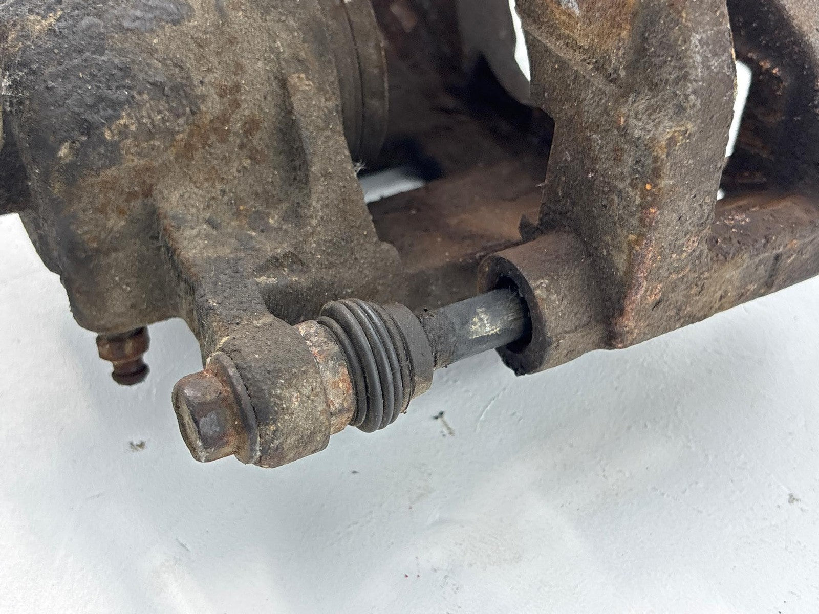 1999-2006 Acura Tl Front Passenger Side Brake Caliper Assembly Oem