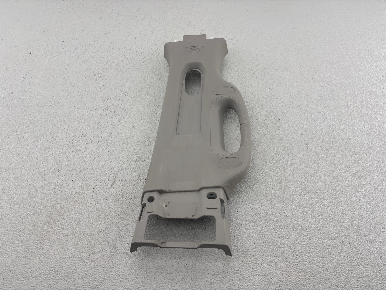 13-18 Ram 1500/ 2500 /3500 Right Passenger Upper B-Pillar Trim Panel Oem