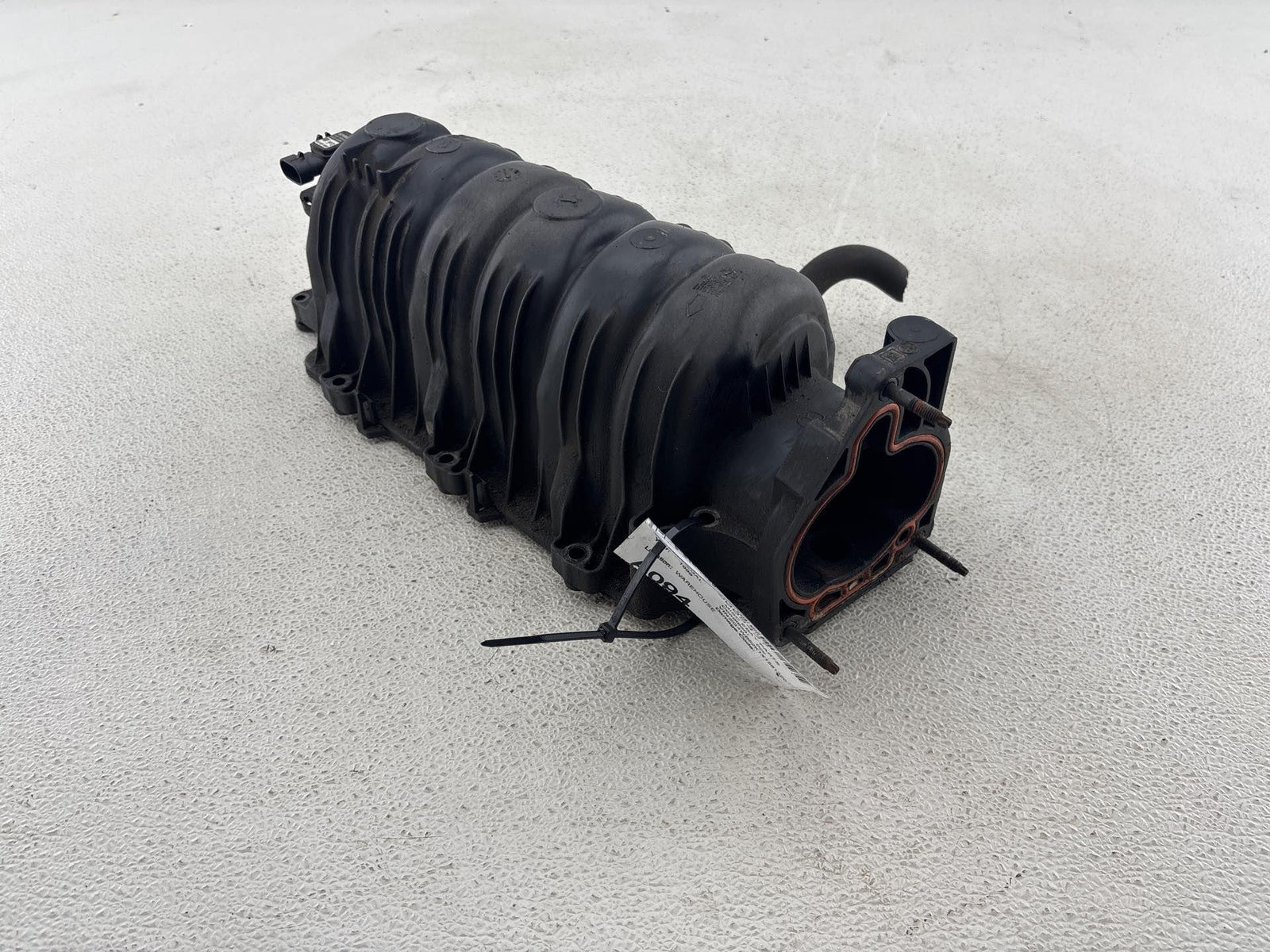 1996-2004 Buick Regal Upper Intake Manifold W/ Pressure Sensor Oem