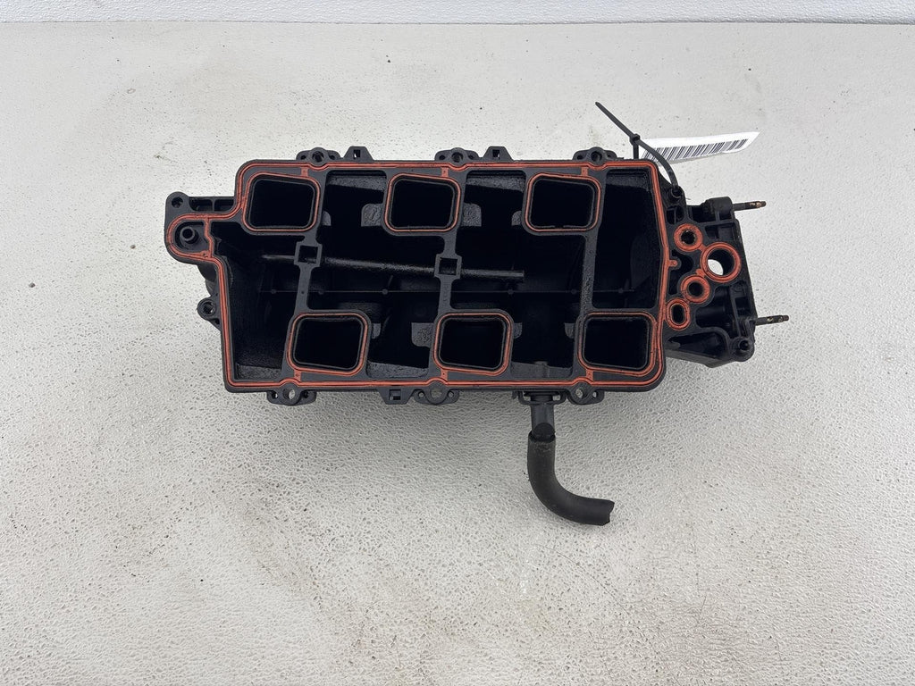 1996-2004 Buick Regal Upper Intake Manifold W/ Pressure Sensor Oem