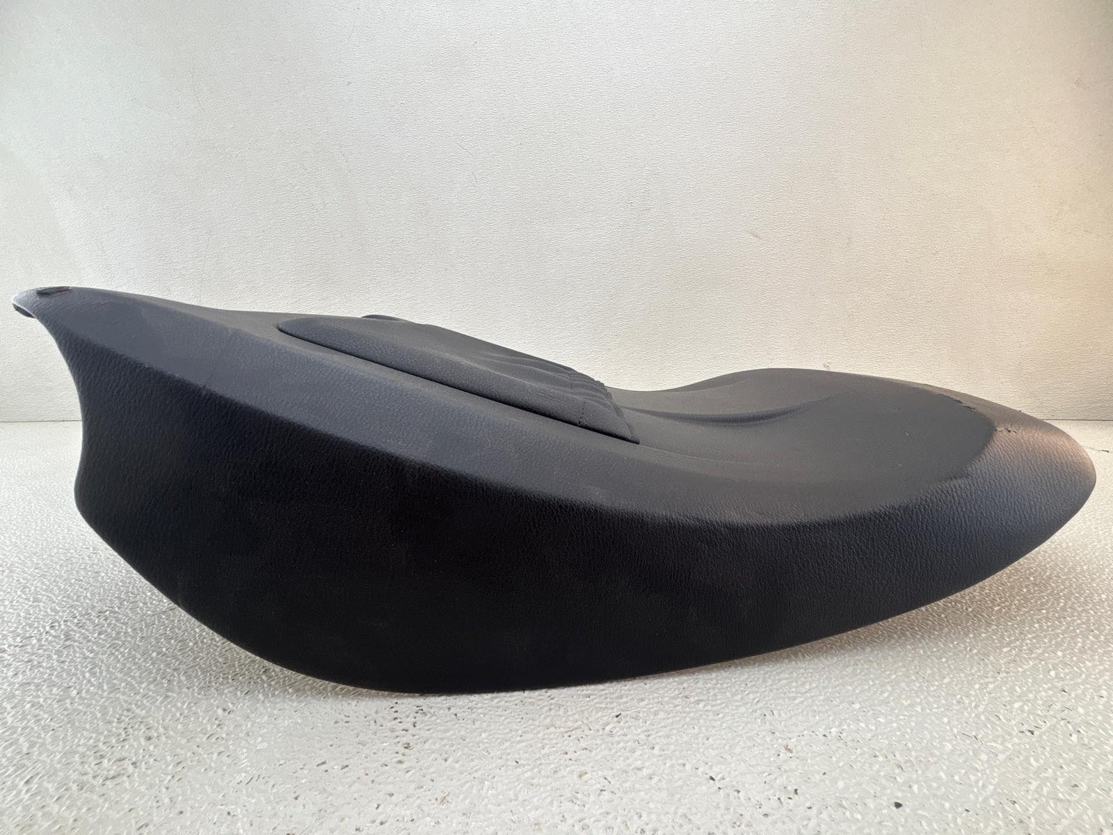 07-13 Bmw X5 E70 Front Right Passenger Side Back Seat Cover Panel Trim Black Oem