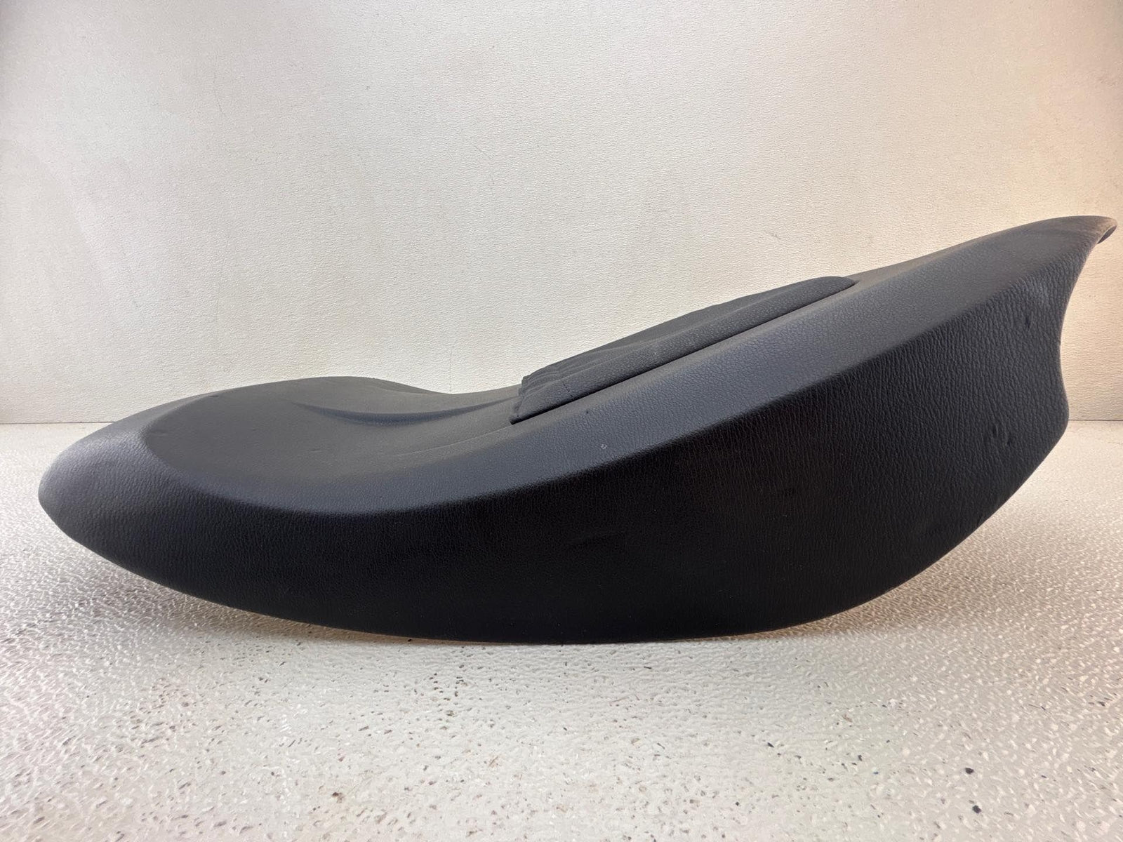 07-13 Bmw X5 E70 Front Right Passenger Side Back Seat Cover Panel Trim Black Oem