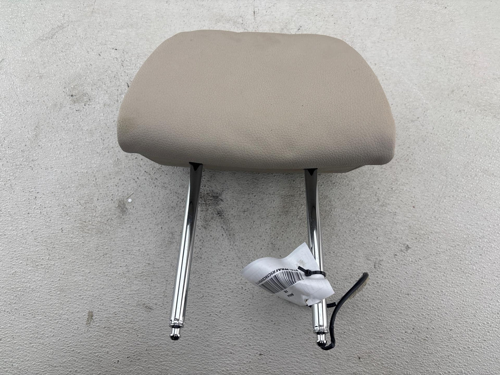 11-16 Bmw 328I 535I 550I 528I F10 Front Left Or Right Head Rest