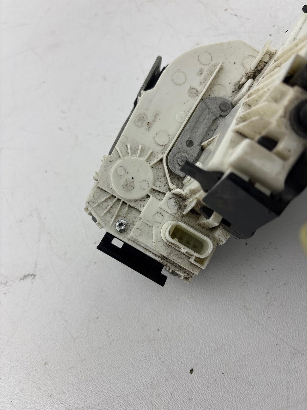 14-22 Jeep Grand Cherokee Rear Left Door Latch Lock Acutator P04589915Ae Oem