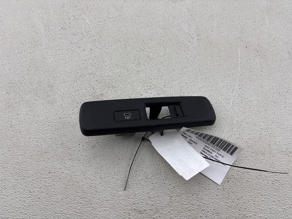 19-23 Bmw X5 Front Right Side Seat Back Trim Cover Cap W/ Bracke Oem 6995012