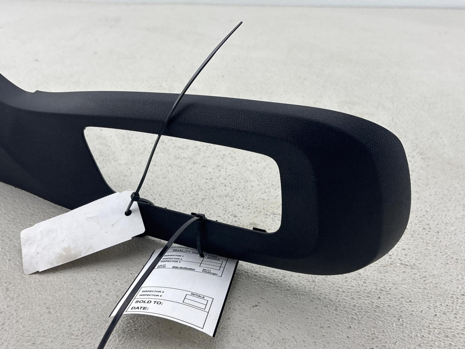 19-25 Bmw X5 G05 Front Right Side Seat Switch Outer Trim Cover Panel Oem