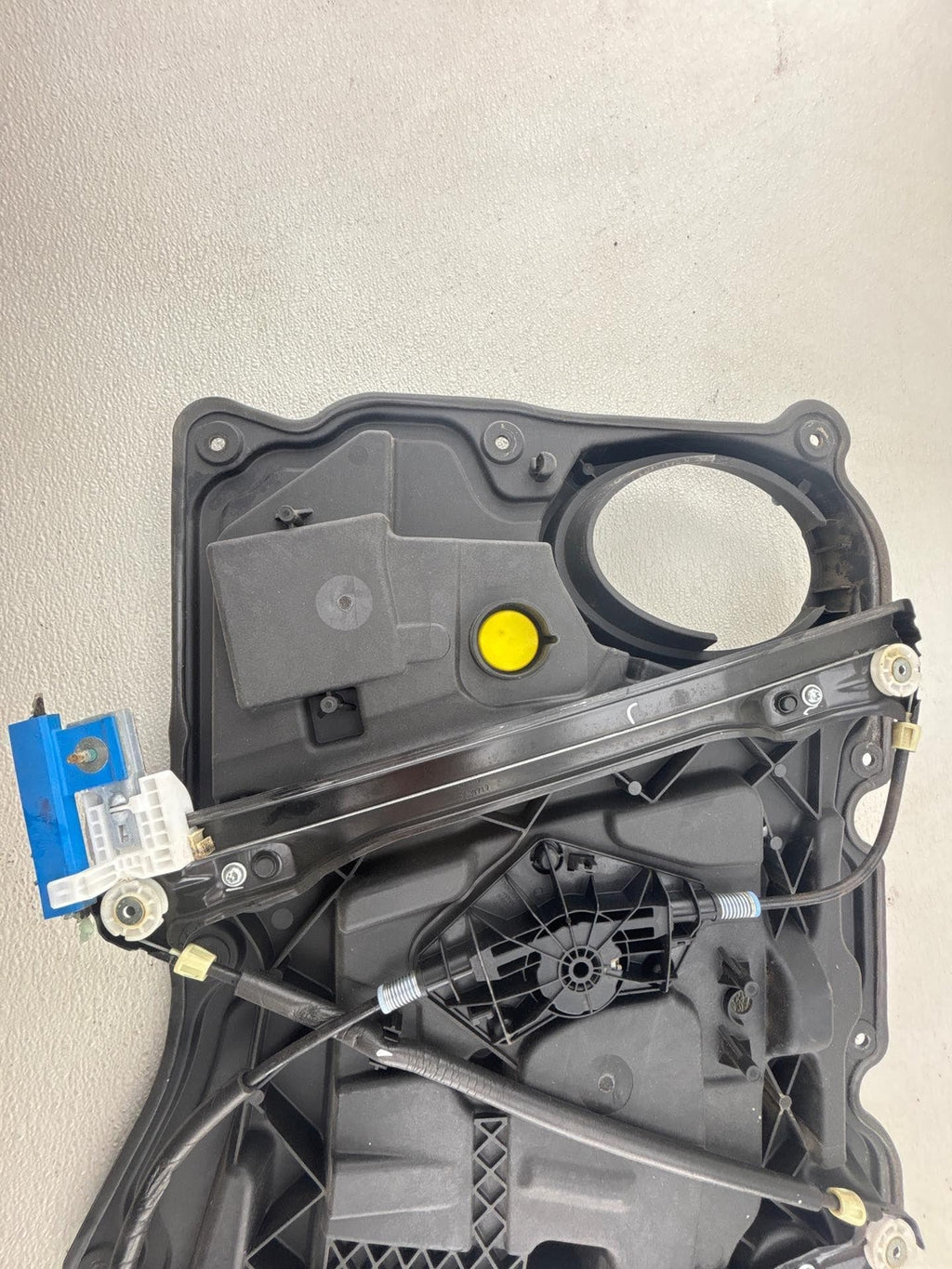 15-17 Chrysler 200 S Front Right Passenger Side Door Power Window