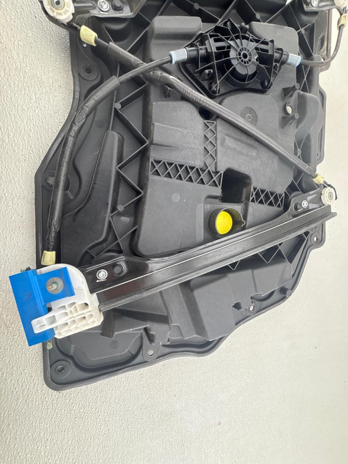 15-17 Chrysler 200 S Front Right Passenger Side Door Power Window