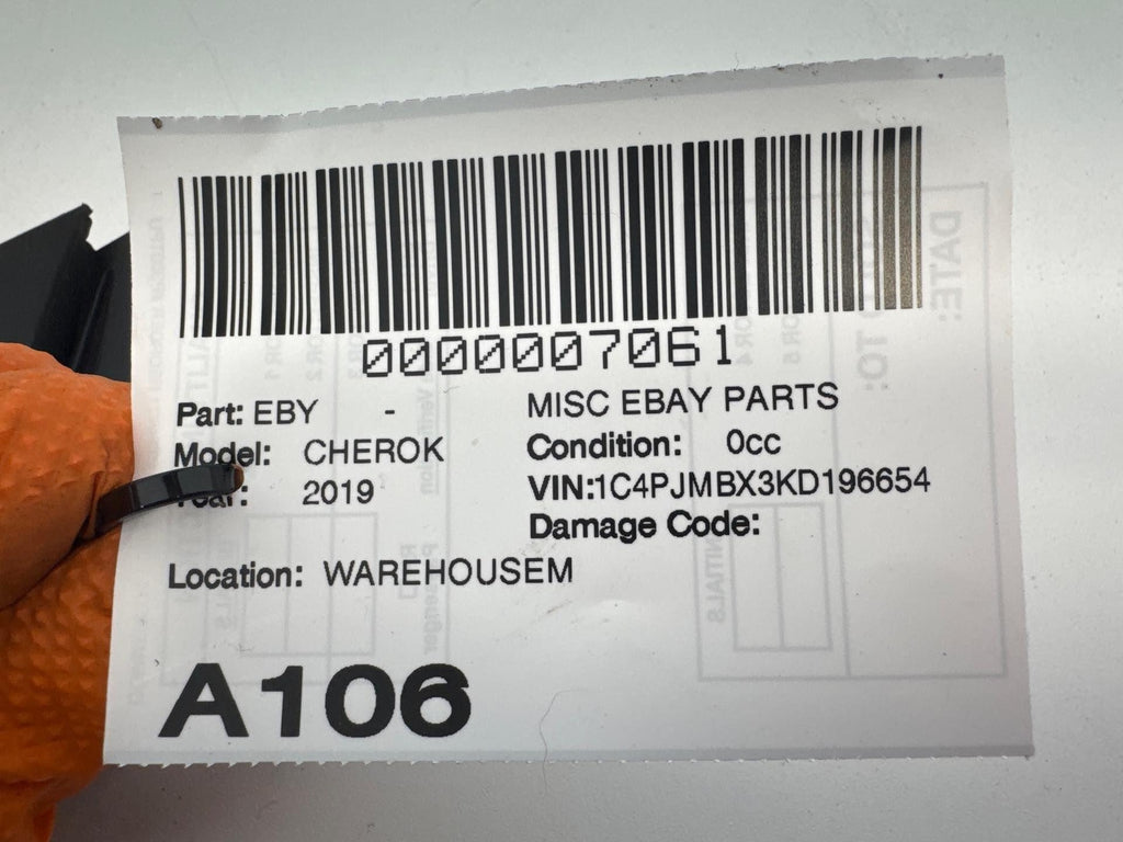 14-23 Jeep Cherokee Front Dash Instrumental Panel Defrost Vent Grill 1Wf97Trmab