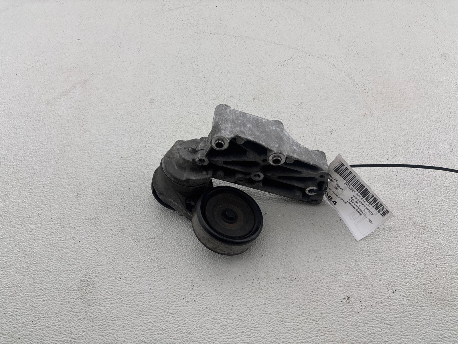 02-05 Ford Thunderbird Belt Tensioner With Bracket