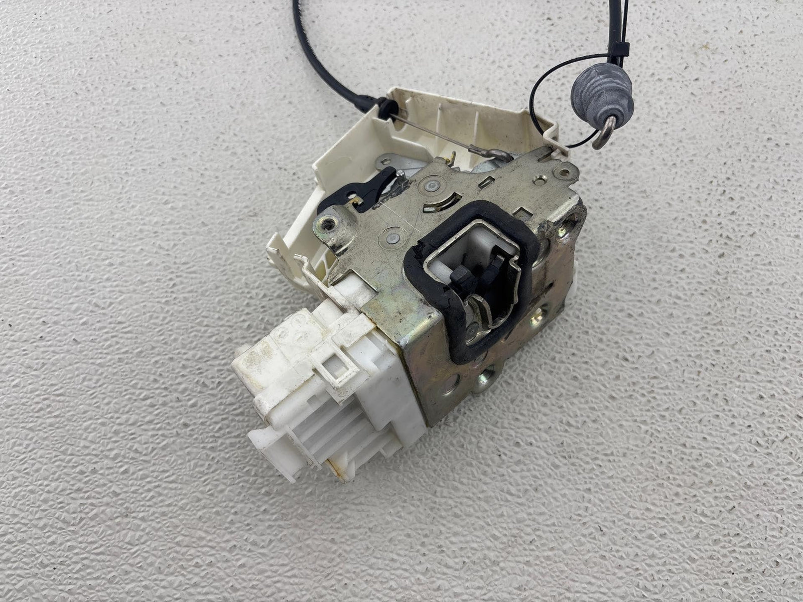 06-13 Mercedes Gl Class Left Door Lock Latch Actuator Oem