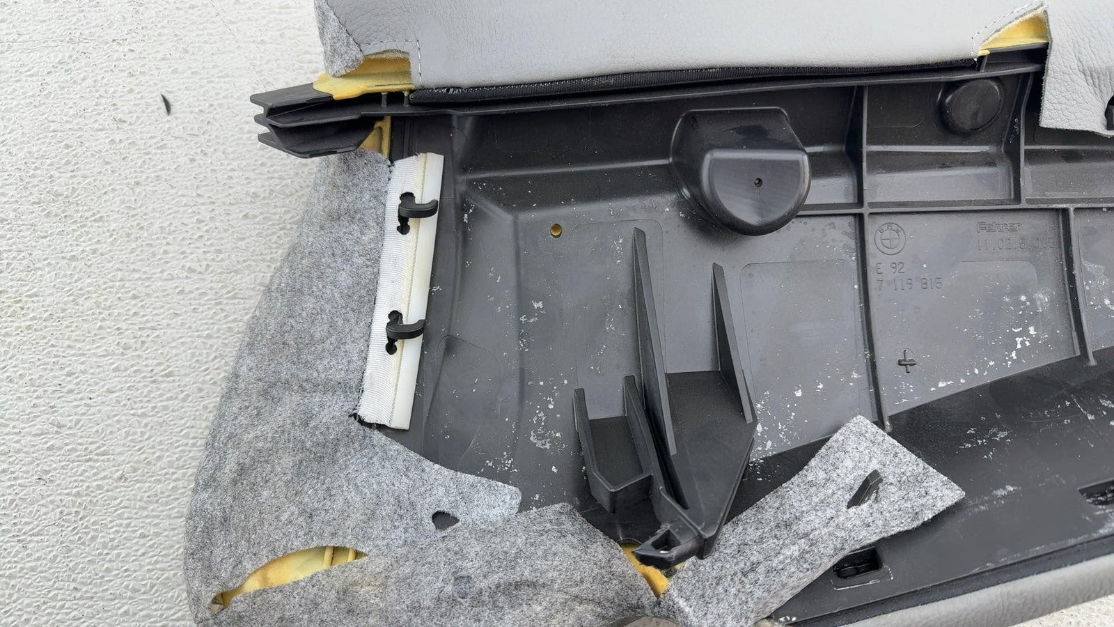 06-10 Bmw 335I E92 Coupe 3 Series Rear Left Corner Seat Cushion Bolster Oem