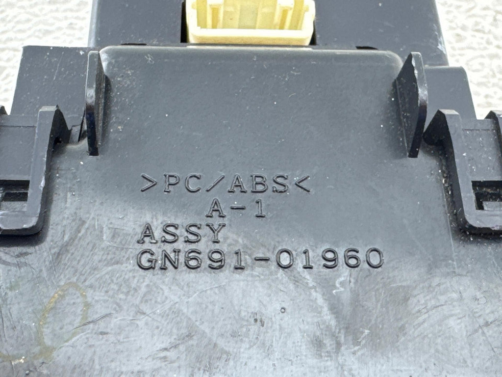 08-11 Lexus Gs350 Fuel Door Trunk Release Switch Panel Comparment Oem