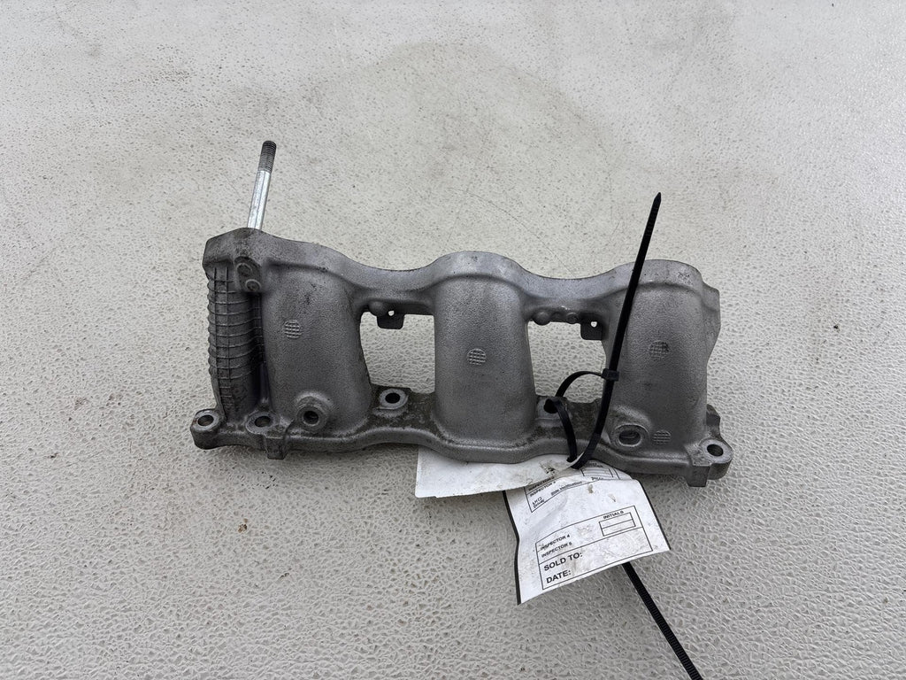 07-20 Acura 3.5L 3.7L Injector Base Lower Intake Front Side Oem 17050-Rye-A00