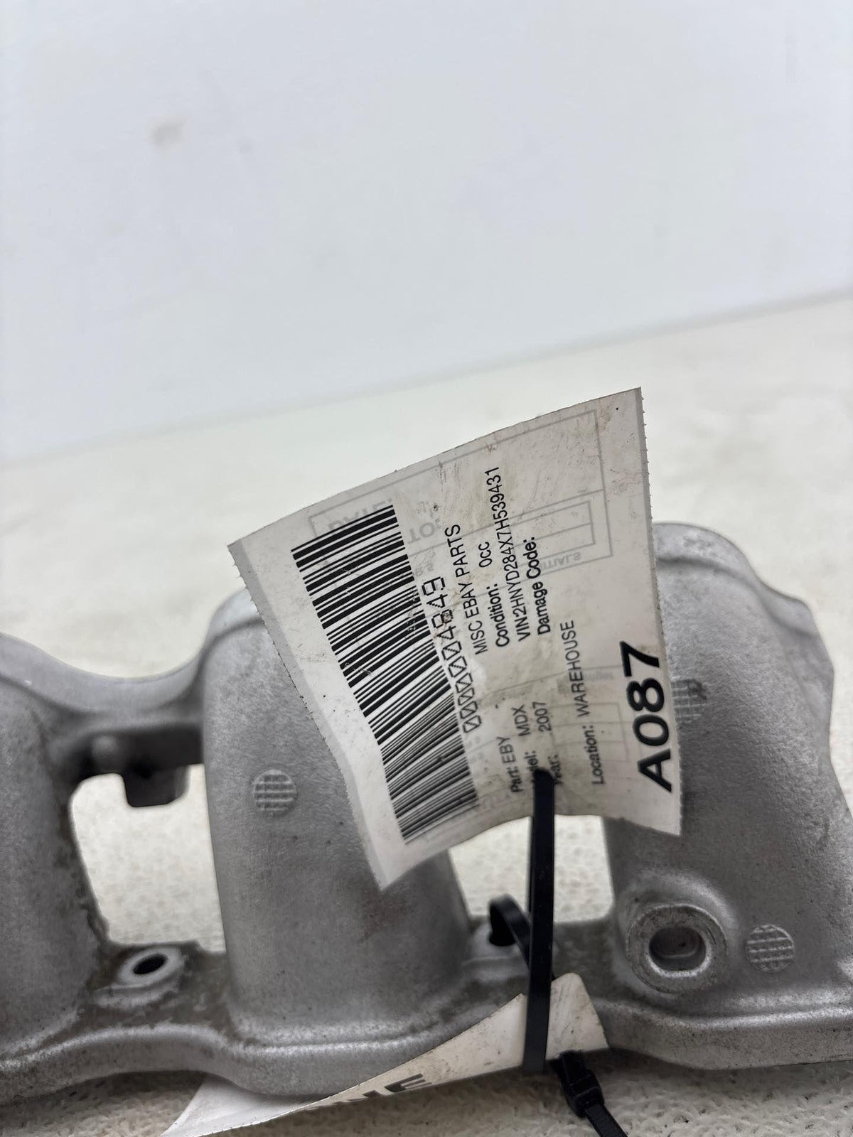07-20 Acura 3.5L 3.7L Injector Base Lower Intake Front Side Oem 17050-Rye-A00