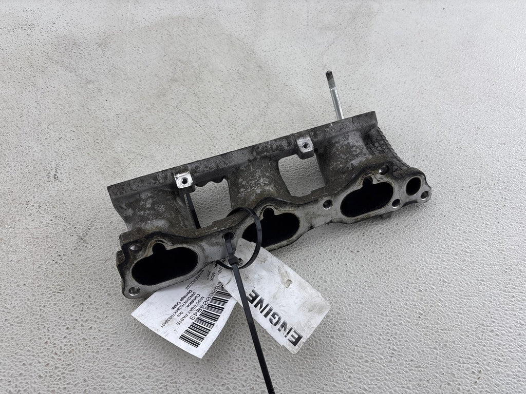 07-20 Acura 3.5L 3.7L Injector Base Lower Intake Front Side Oem 17050-Rye-A00