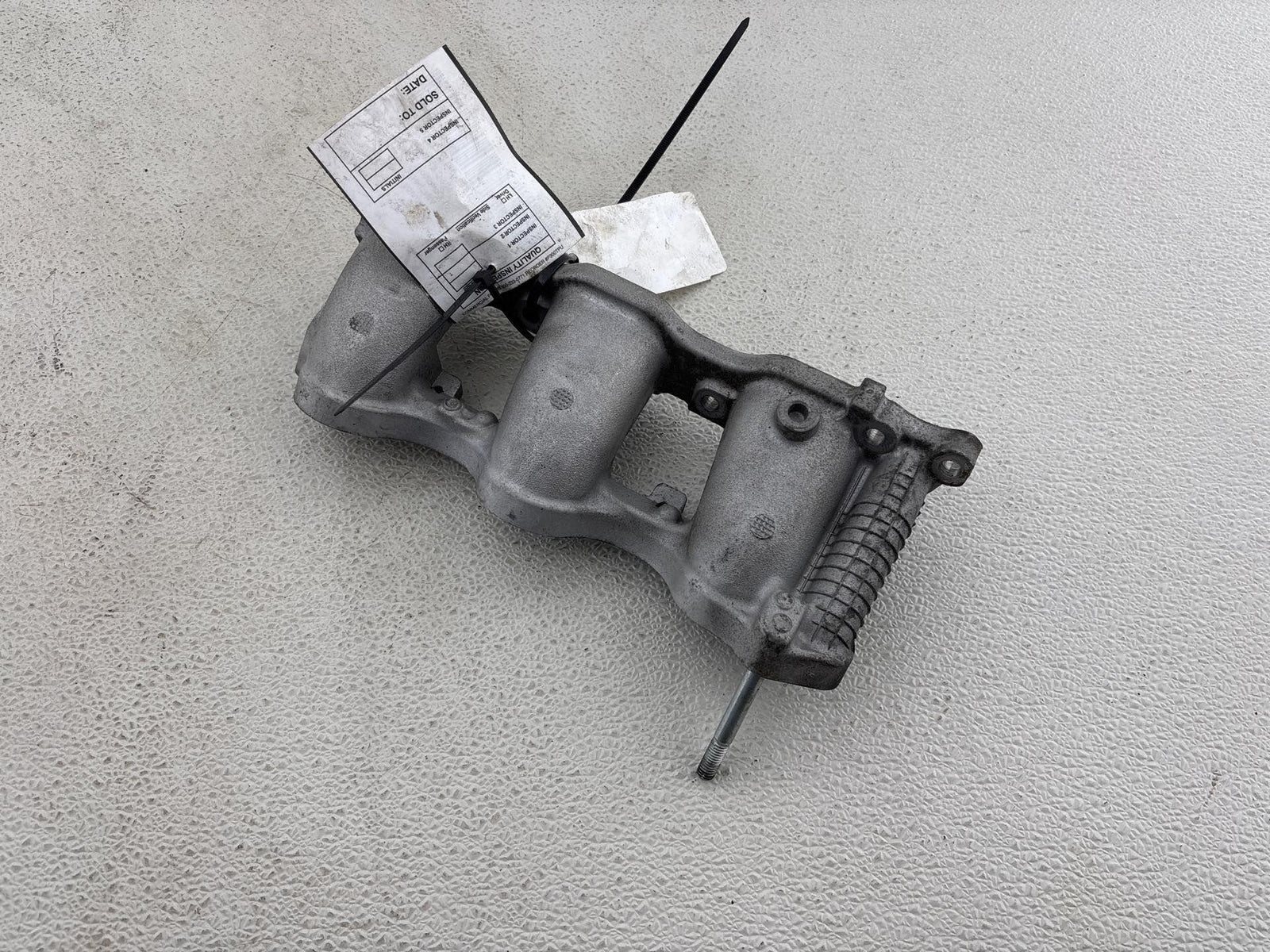 07-20 Acura 3.5L 3.7L Injector Base Lower Intake Front Side Oem 17050-Rye-A00