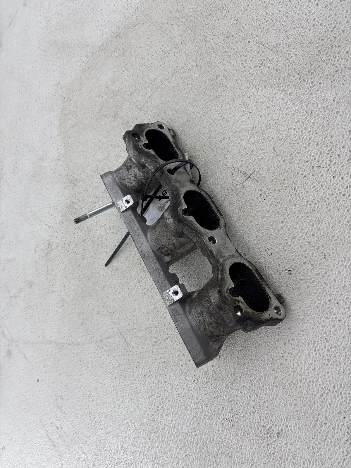 07-20 Acura 3.5L 3.7L Injector Base Lower Intake Right Rear Side Oem 17060Ryea00