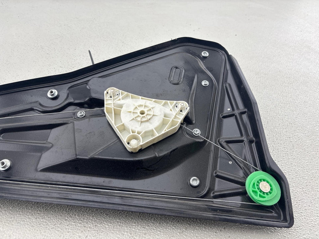 10-16 Land Rover Lr4 Rear Right Window Regulator Panel Lr052109 Oem