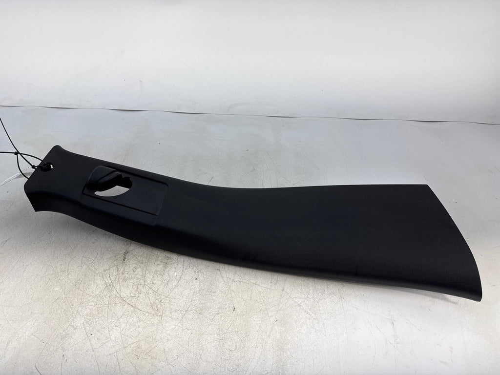 19-23 Jeep Cherokee Right Side Upper B Pillar Cover Trim Panel 68191368Aa Oem
